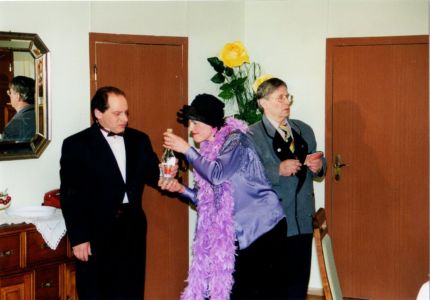 2001 106