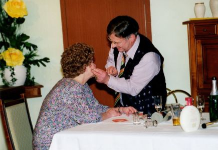 2001 211