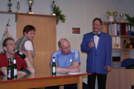 2012 8042